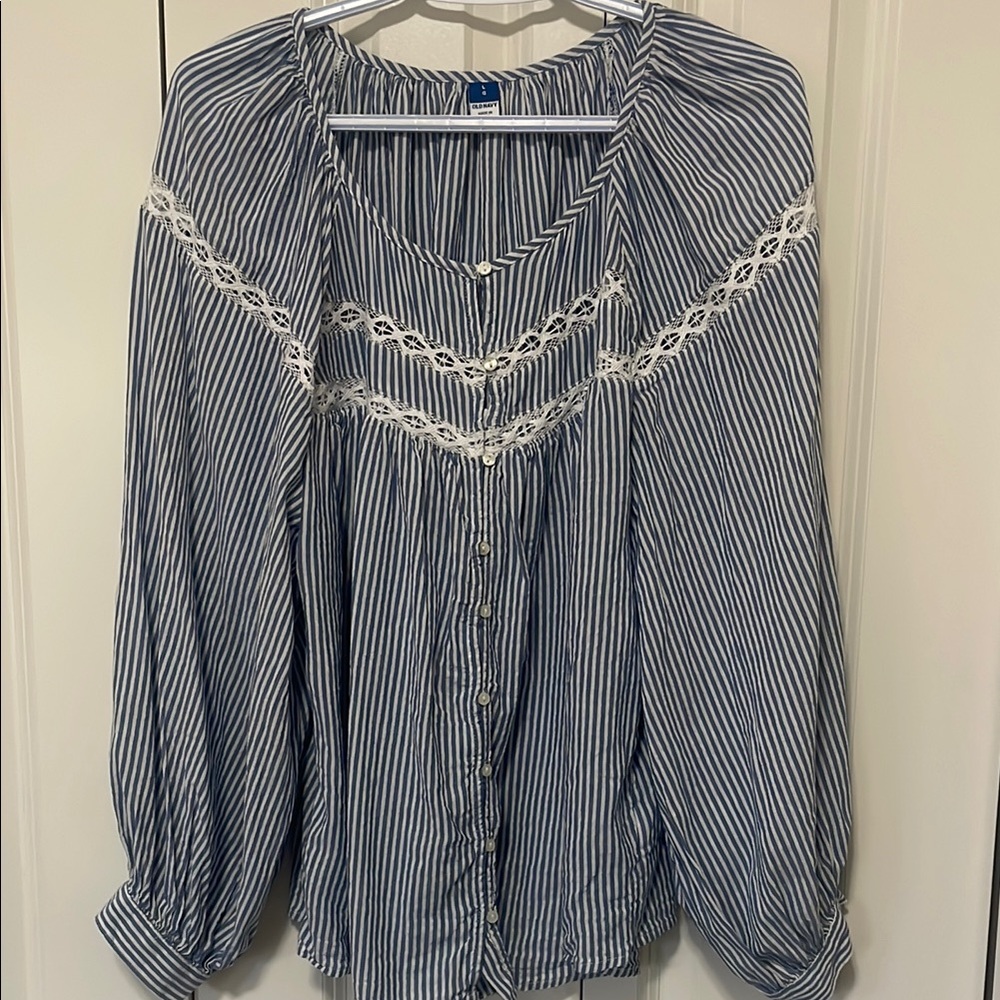 Old Navy Balloon Sleeve Blouse